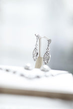 将图片加载到图库查看器，에끌라 이어링