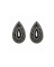 Laden Sie das Bild in den Galerie-Viewer, The Geometric Facet Crystal Earrings