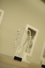 将图片加载到图库查看器，실크 워터폴 이어링