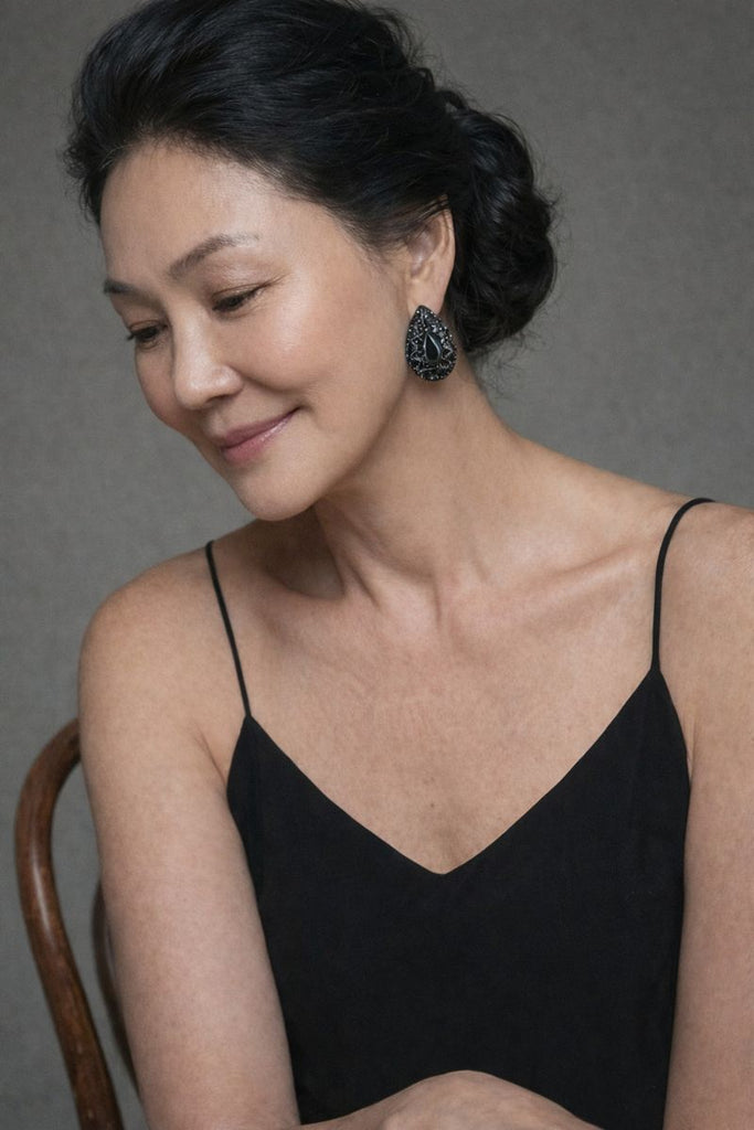 [로열 그레이스] 테어드롭 크리스탈 이어링