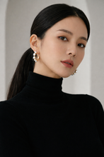 將圖片載入圖庫檢視器 Quiet Arc 크리스탈 &amp; 진주 하프 후프