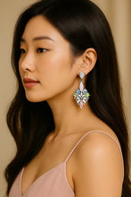 将图片加载到图库查看器，플로럴 에테르 롱 드롭 이어링