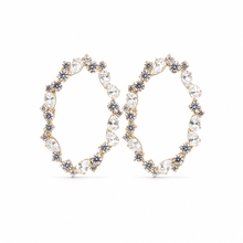 Laden Sie das Bild in den Galerie-Viewer, Oval Crystal Statement Earrings