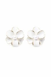 Petal Pearl Earrings